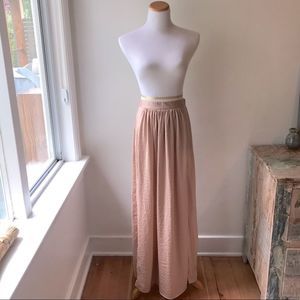 Victoria secret champagne pink skirt, size 0